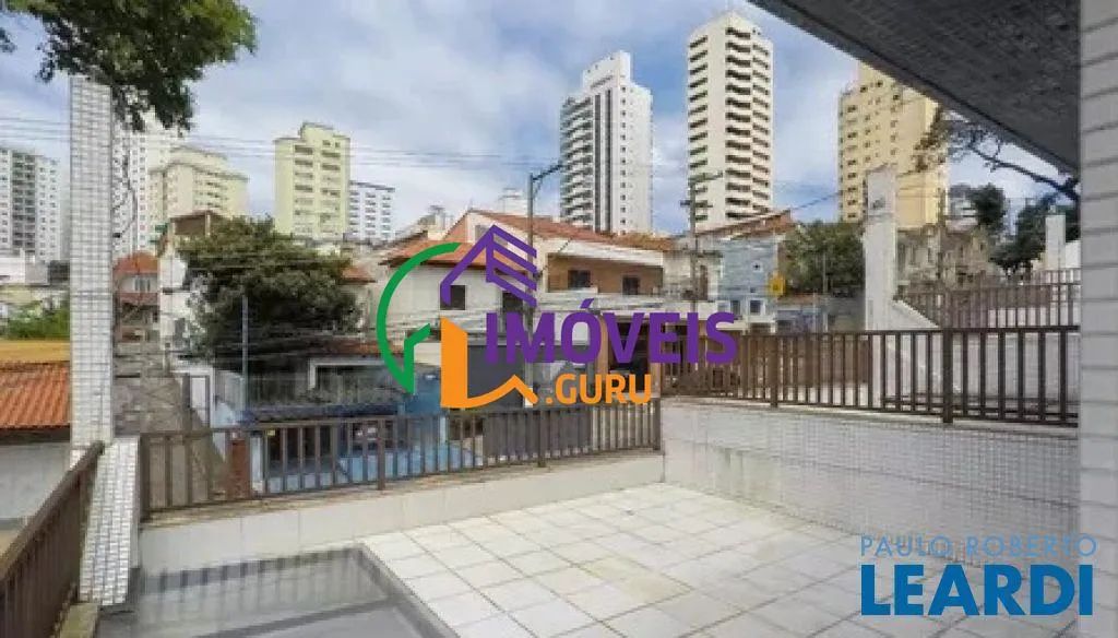 CASA ASSOBRADADA - ACLIMAÇÃO - SP