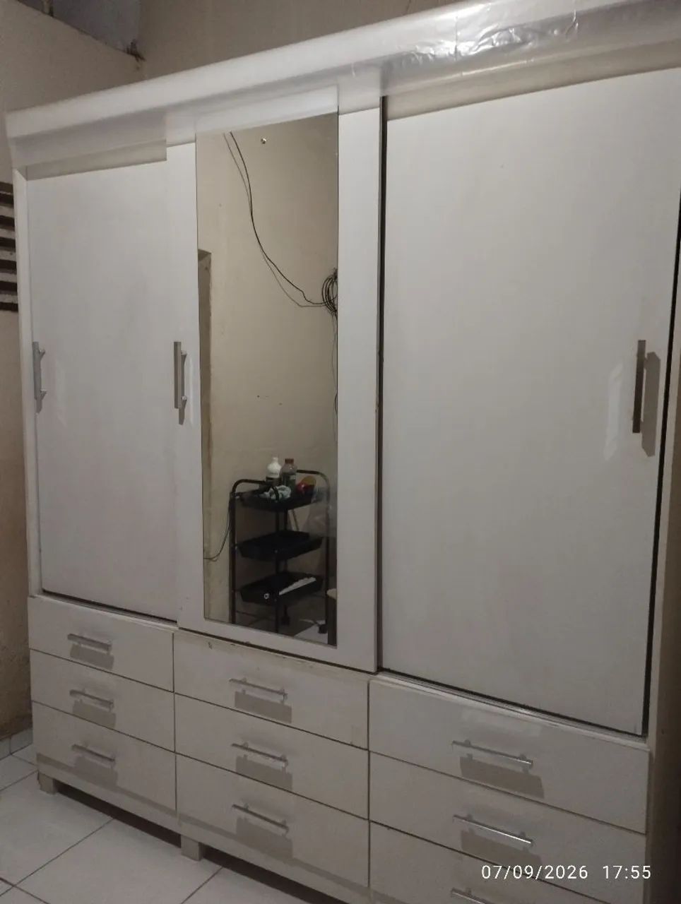 Guarda roupa de casal 