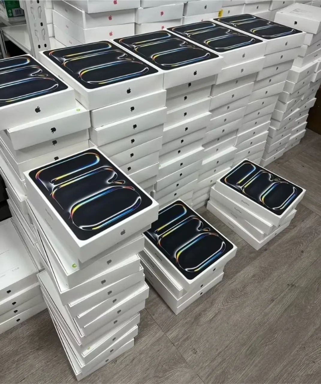 iPad PRO M5 256GB 13 Polegadas - Emitimos NF - Novo Lacrado - Entrega Grátis - Até 18x 