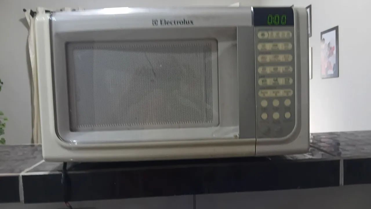VENDO  MICRO-ONDAS Electrolux  - Foto 2
