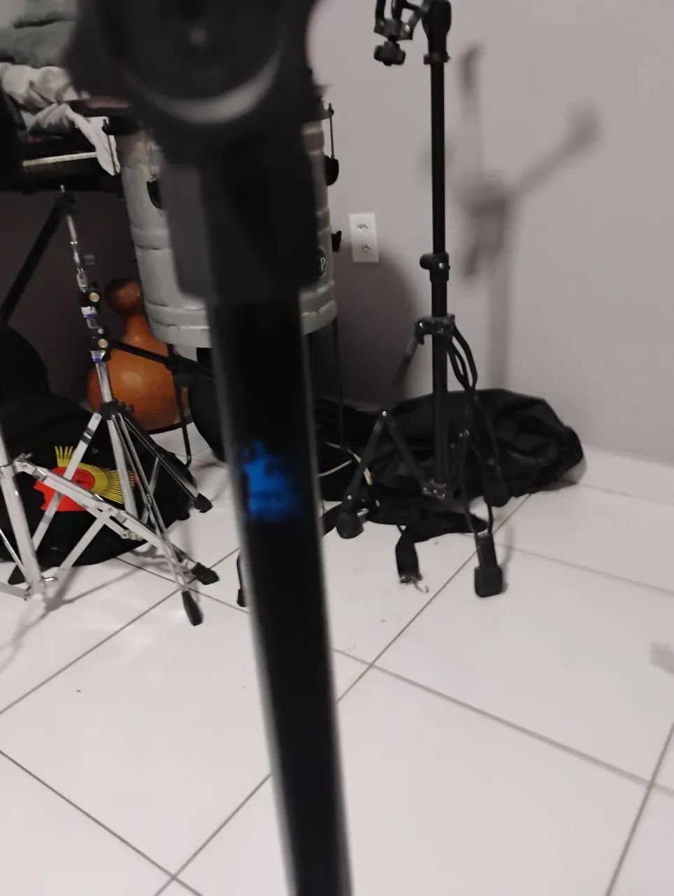 Estante de bongô  - Foto 3