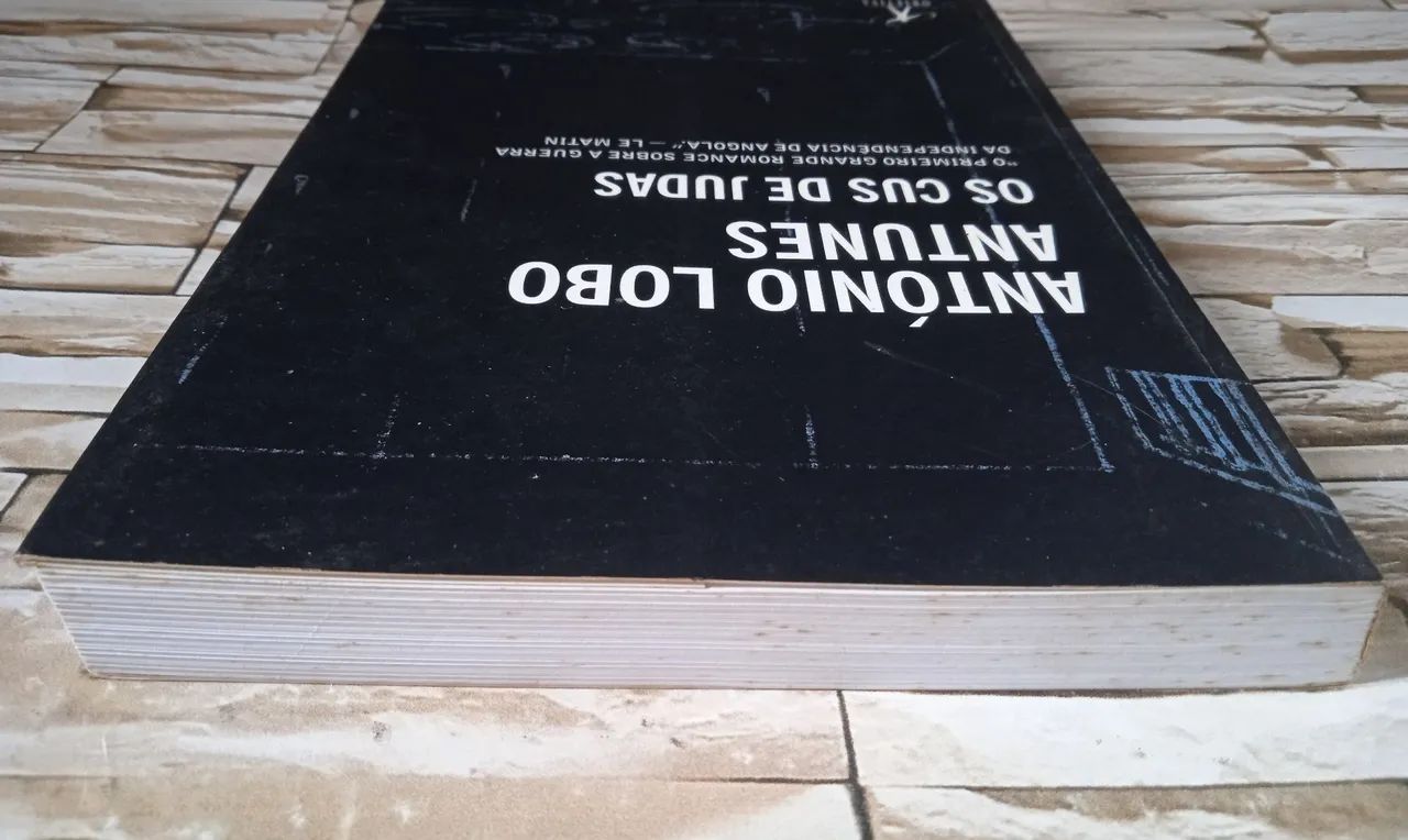 Os Cús de Judas, de António Antunes. Editora Objetiva, 2003. - Foto 4