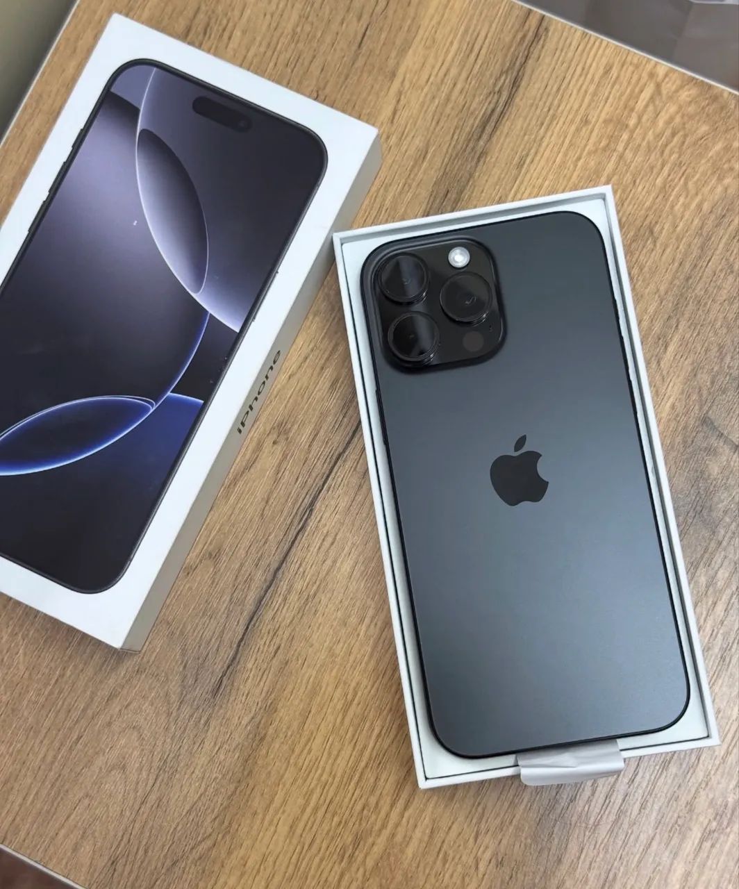 iPhone 16 pro Max Semi novos   - Foto 3