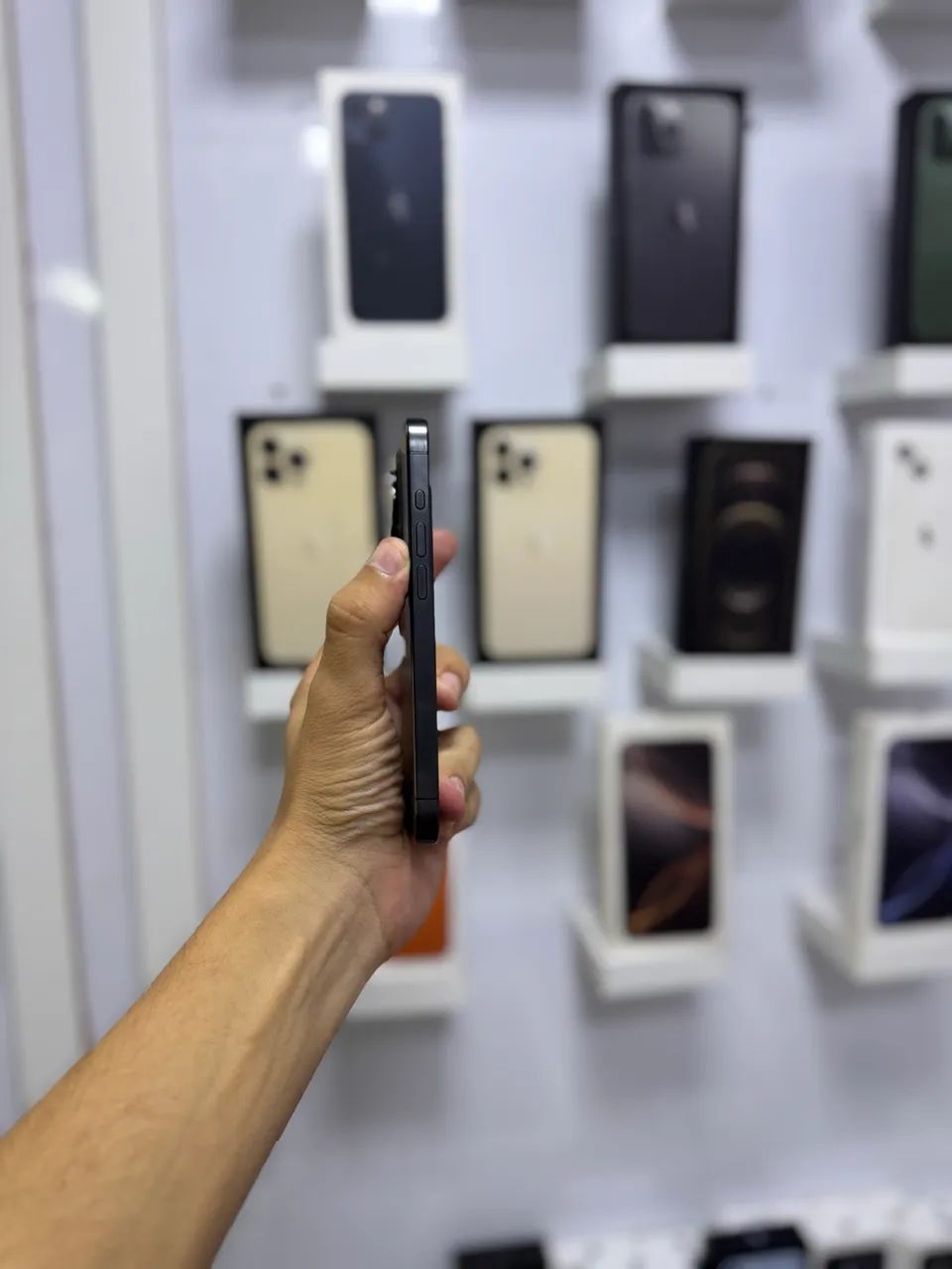 IPhone 15 Pro  - Foto 4