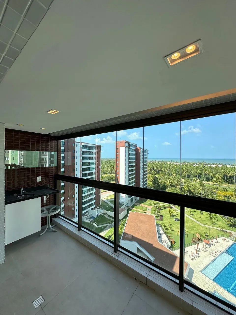 Apartamento com 3 quartos no Paiva com 97 metros no Cabo de Santo Agostinho - PE - Foto 2