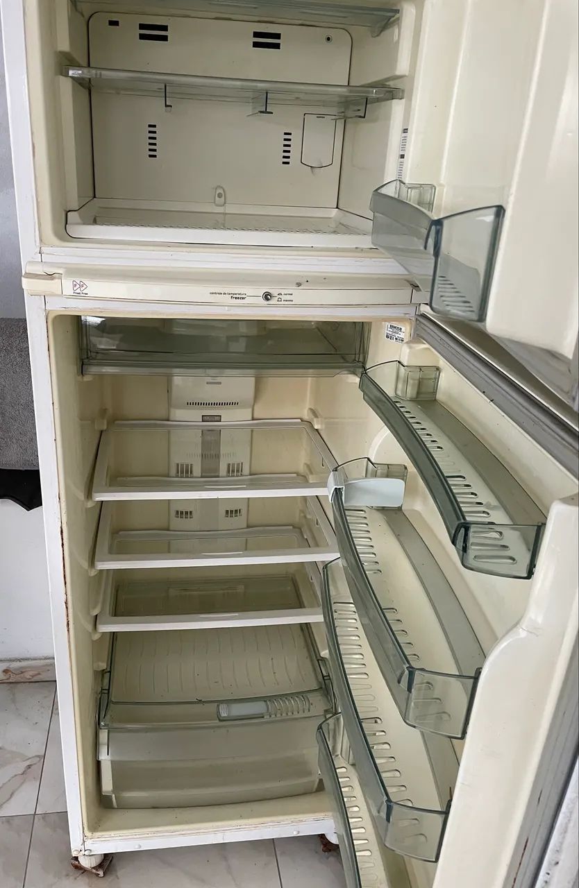 Geladeira - BRASTEMP  - Foto 2