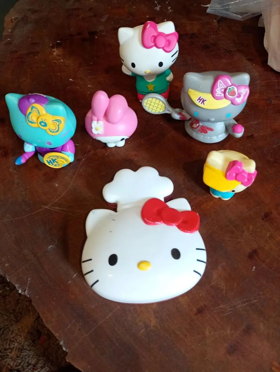 Brinquedos de coleções antigas MC e bk - Foto 3