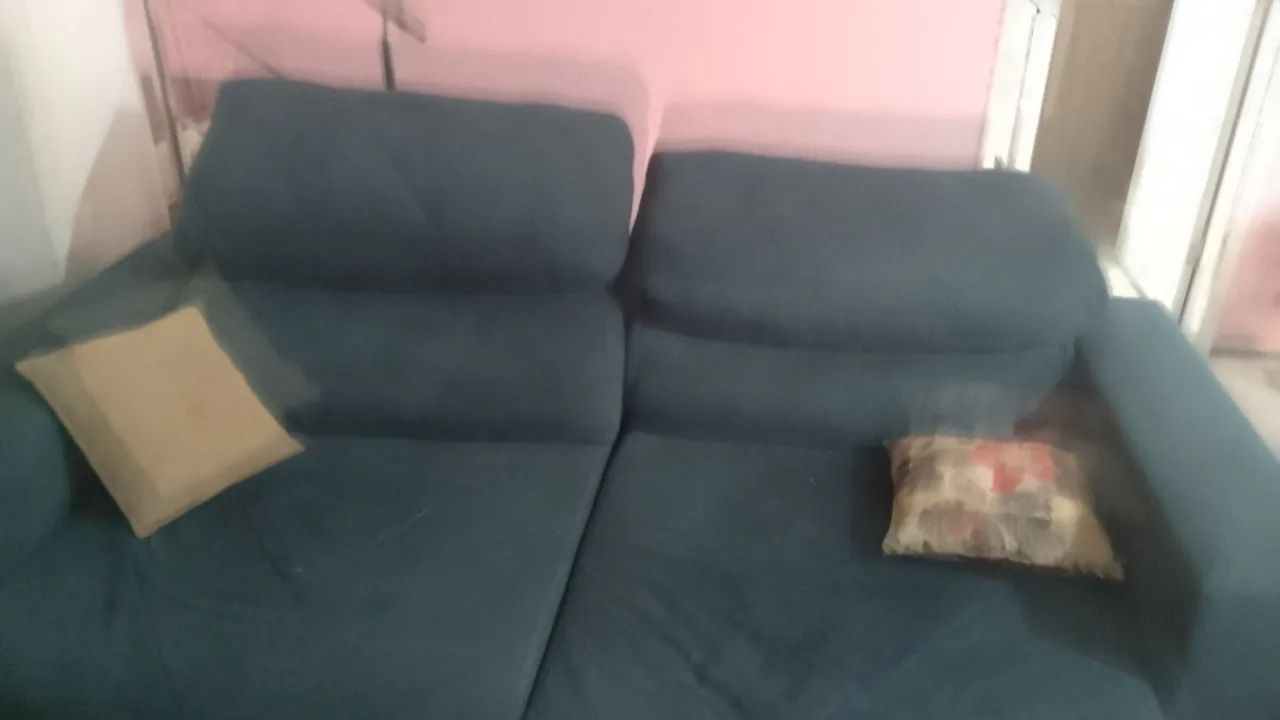 Sofá retrátil em bom estado de conservação  - Foto 2