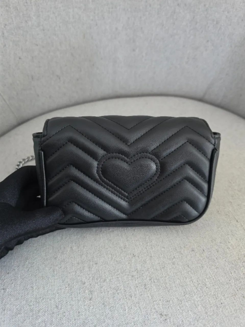 Bolsa Modelo GG Marmont mini  - Linha premium italiana - Foto 4