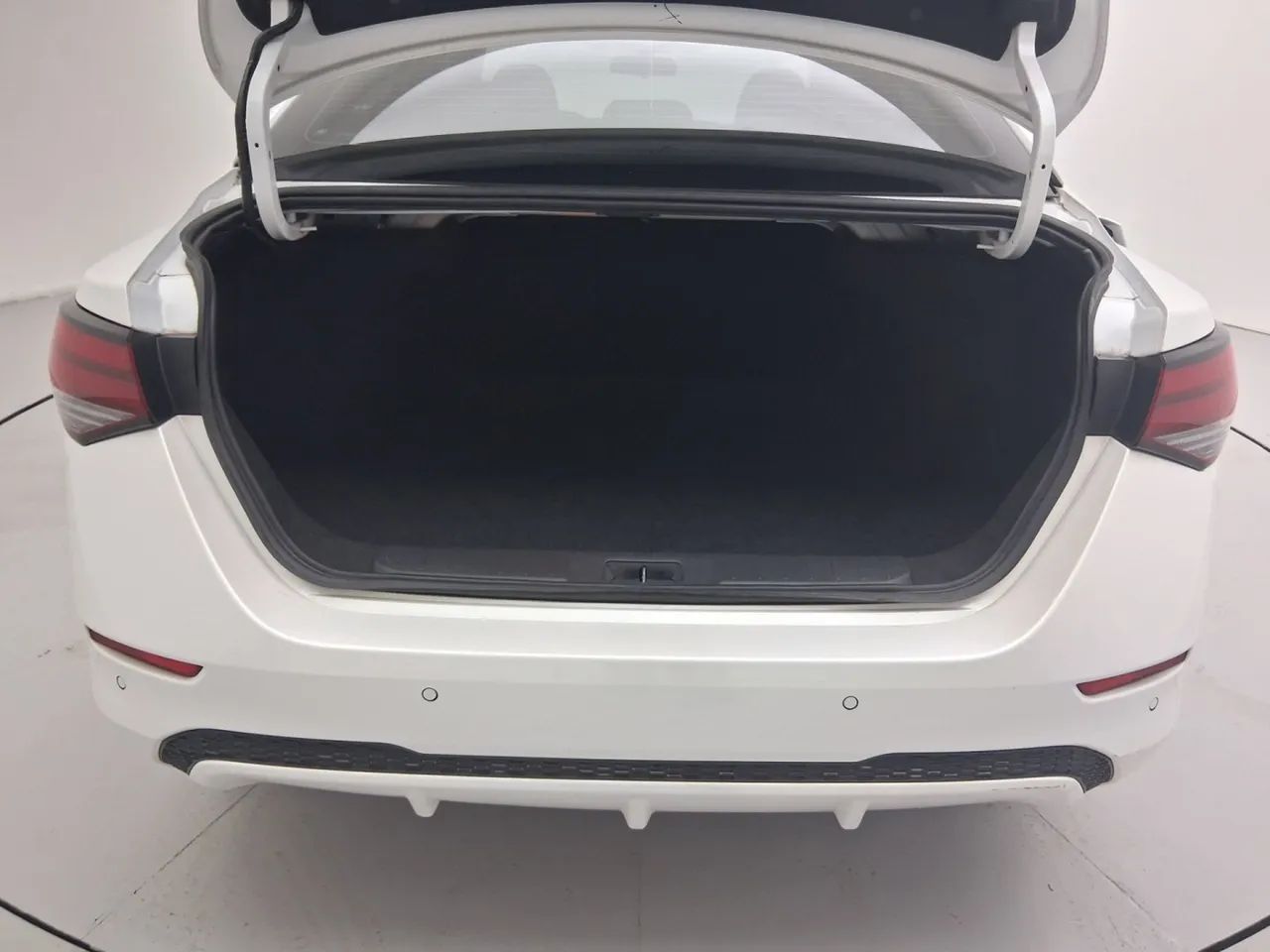 Nissan Sentra Advance 2.0 16V Aut., foto 9 de 18