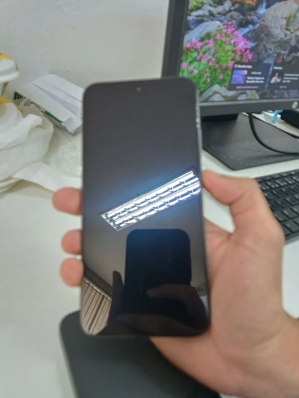 XIAOMI POCO F7 