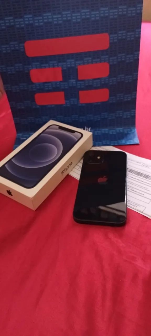 Vende-se IPhone 12