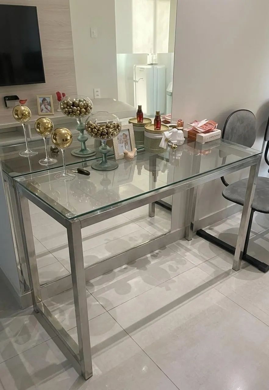 Aparador de Vidro e inox 