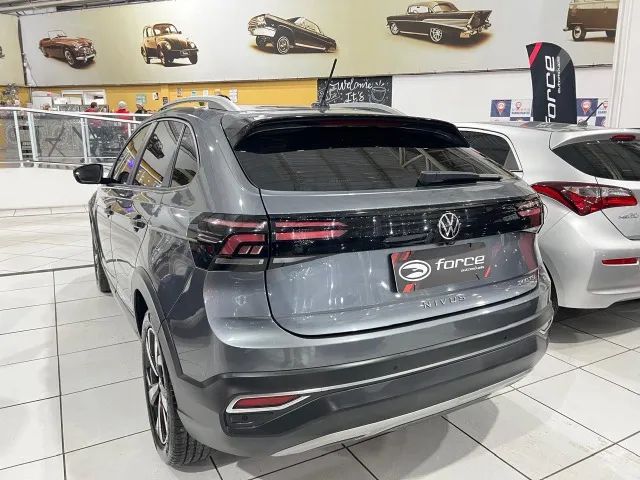Volkswagen Nivus Highline 1.0 200 TSI Flex Aut., foto 5 de 19