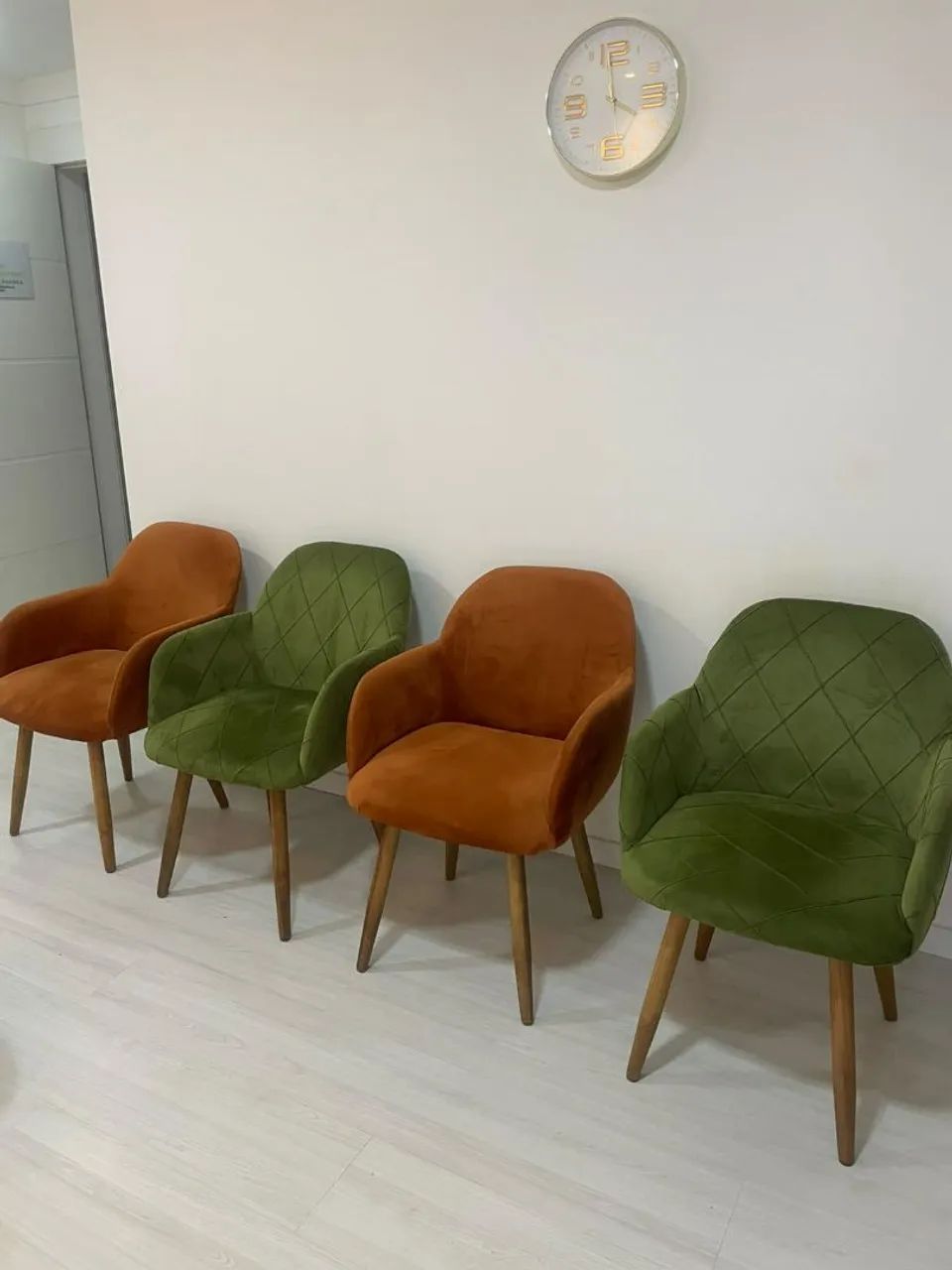 Vendo poltronas decorativas 