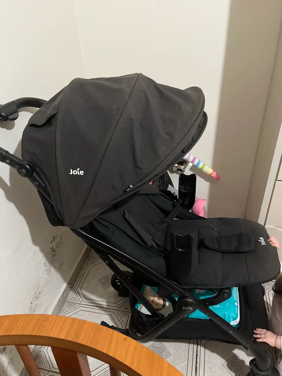 Carrinho de bebê e bebê conforto Joie - Foto 4
