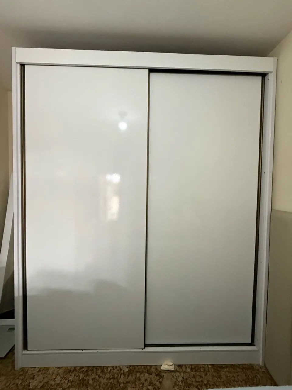 GUARDA ROUPAS BRANCO 