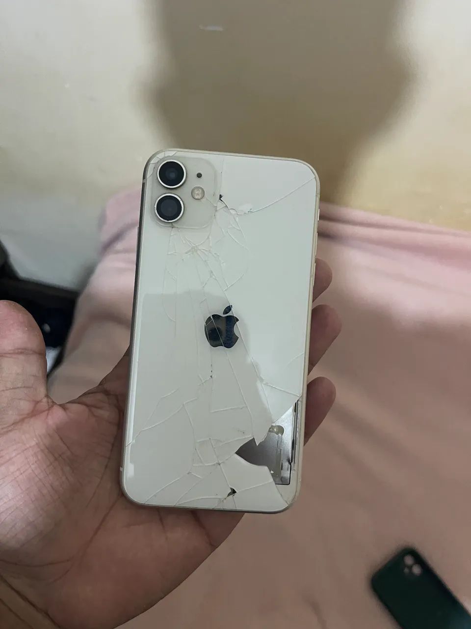 iPhone 11 pra retirada de peça  - Foto 2