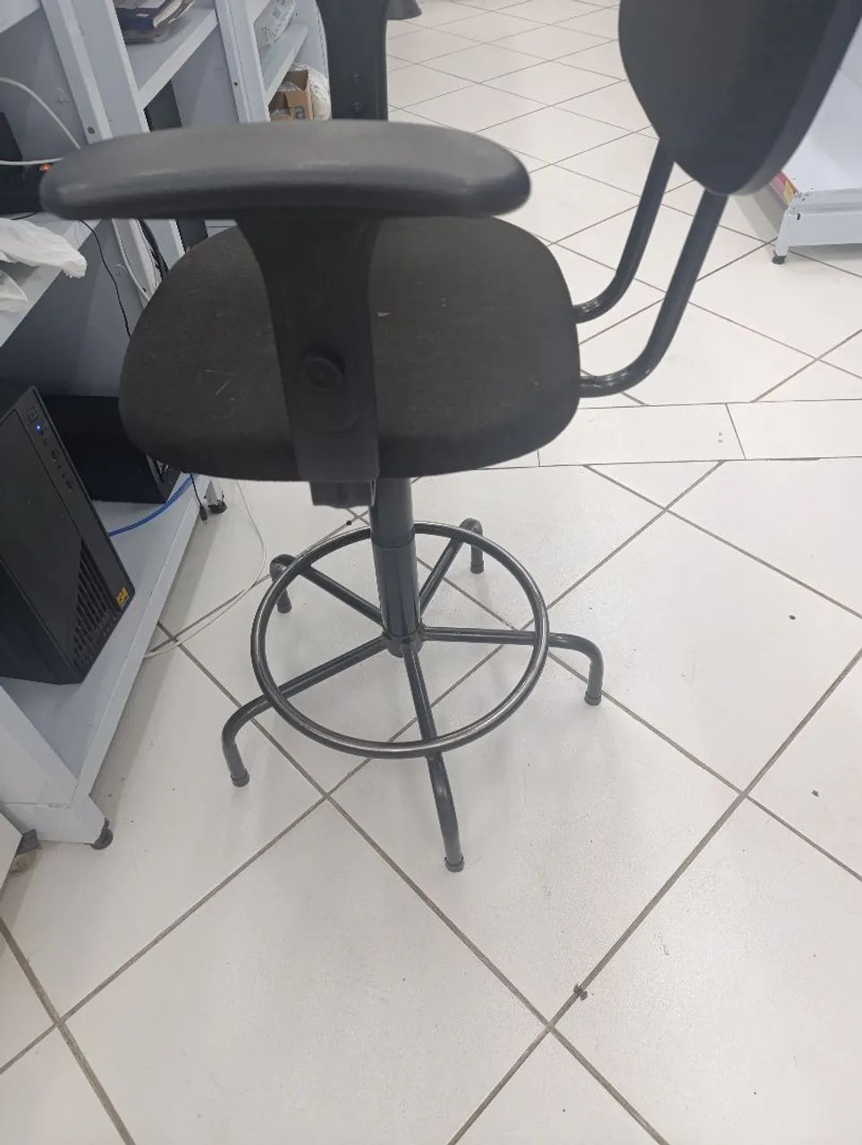 Vendo prateleira e balcão aço para comércio  - Foto 5