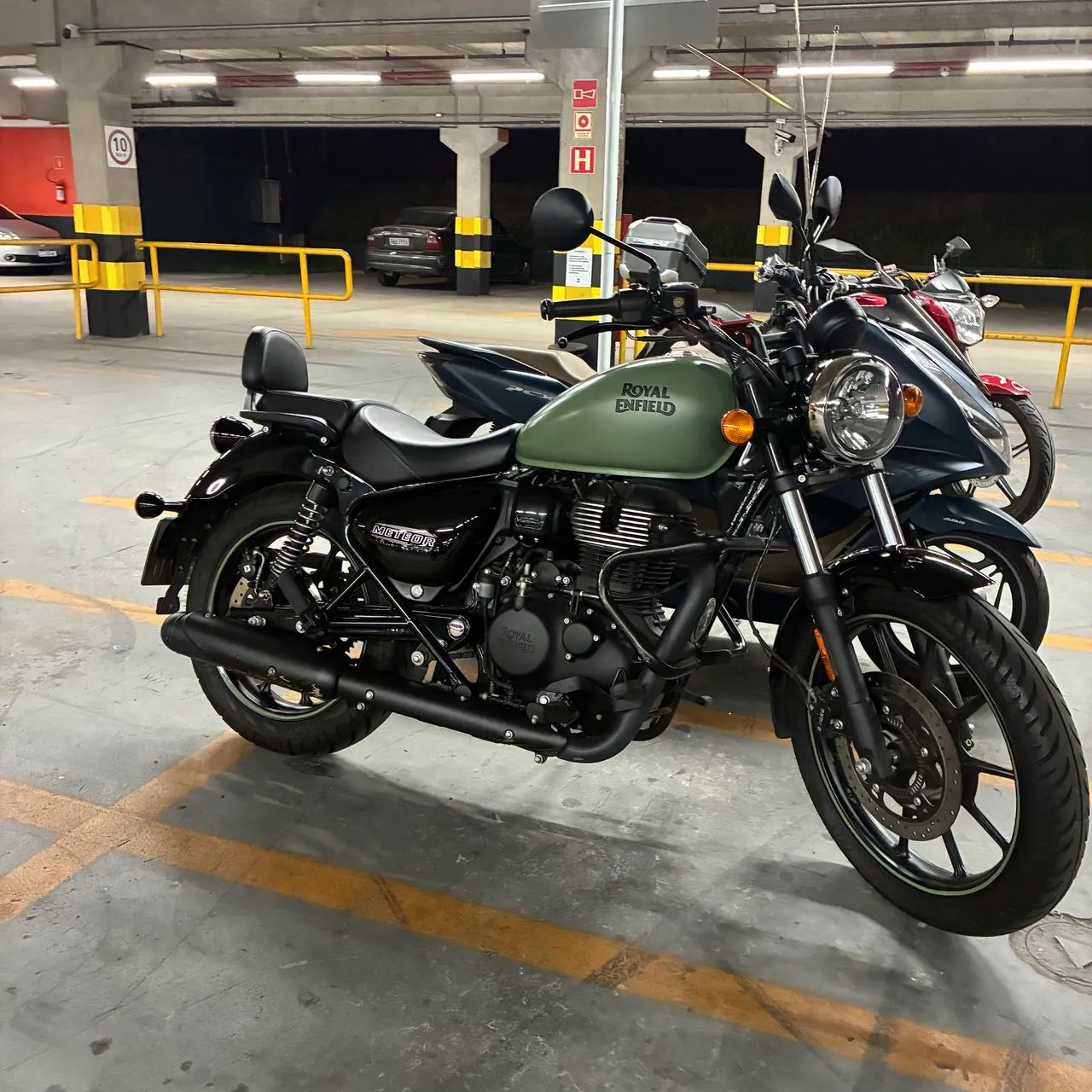 Meteor 350 Fireball verde  - Foto 3