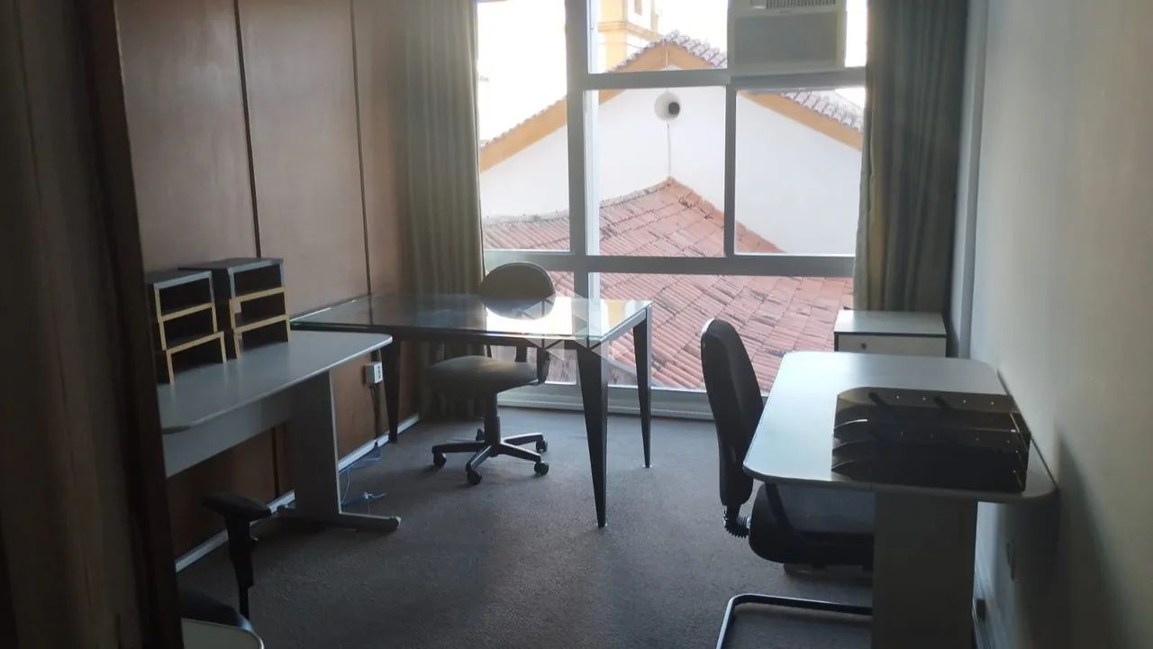 Sala Comercial Mobiliada de 55,80m² privativos A Venda - Centro, Florianópolis SC