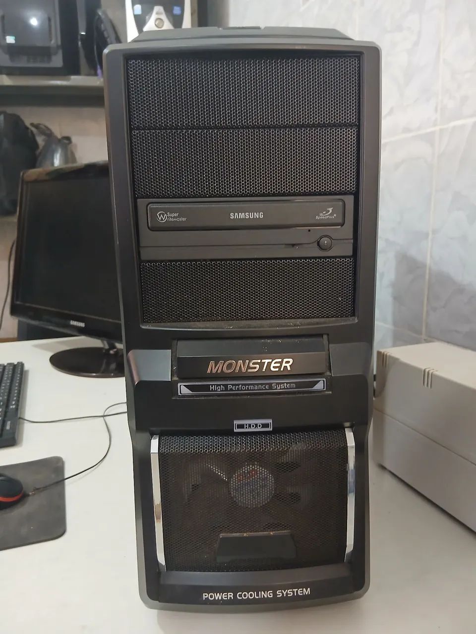 Computador I7 com Mknitor TV 24" - Foto 5