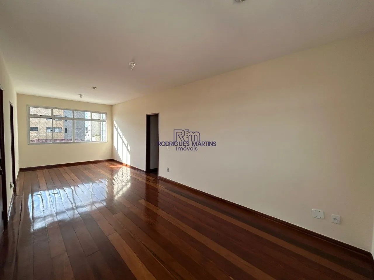 ALUGUEL APARTAMENTO 04 QUARTOS 02 VAGAS CAIÇARA