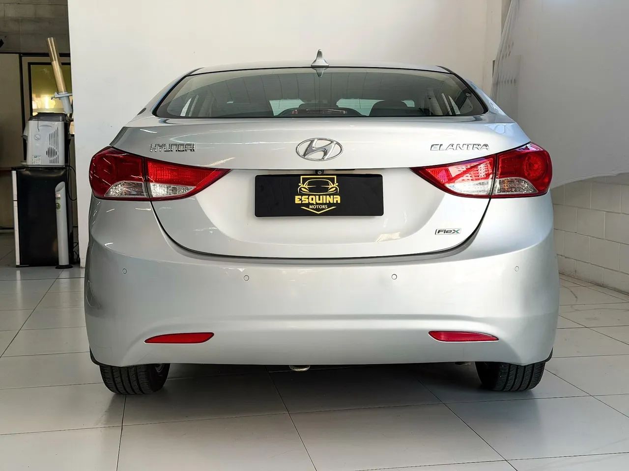 Hyundai Elantra GLS 2.0 16V Flex Aut. 2013 - Foto 5