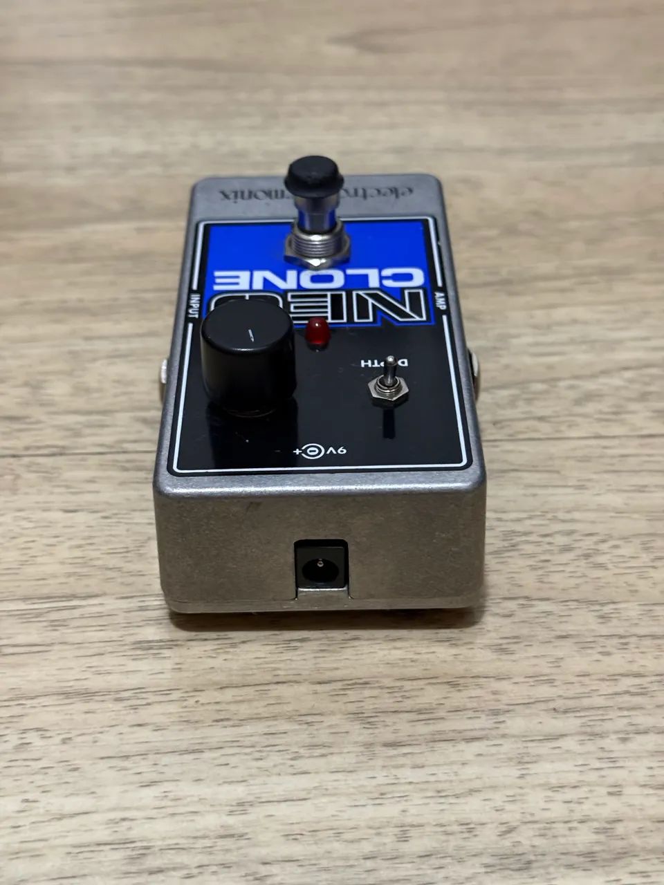 Pedal Electro-harmonix Neo Clone Chorus - Instrumentos musicais