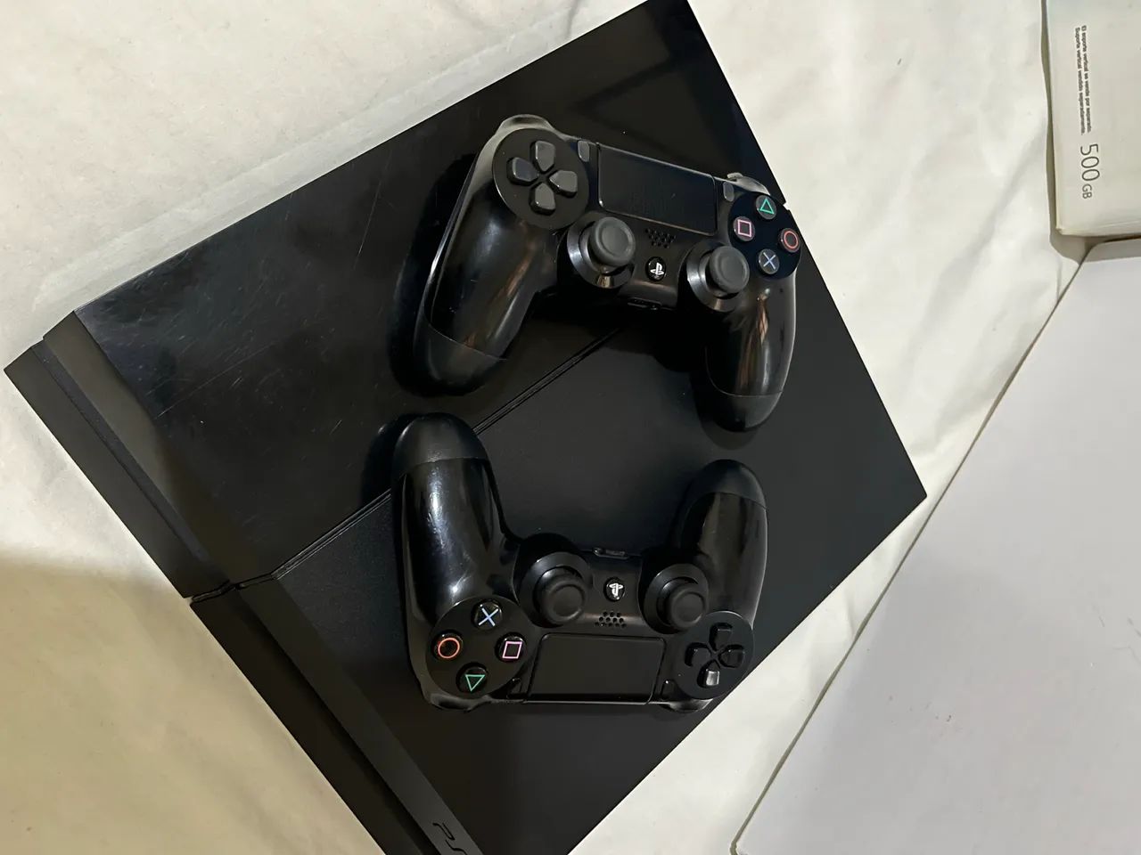 Vendo PS4 com Caixa + 2 Controles  - Foto 4