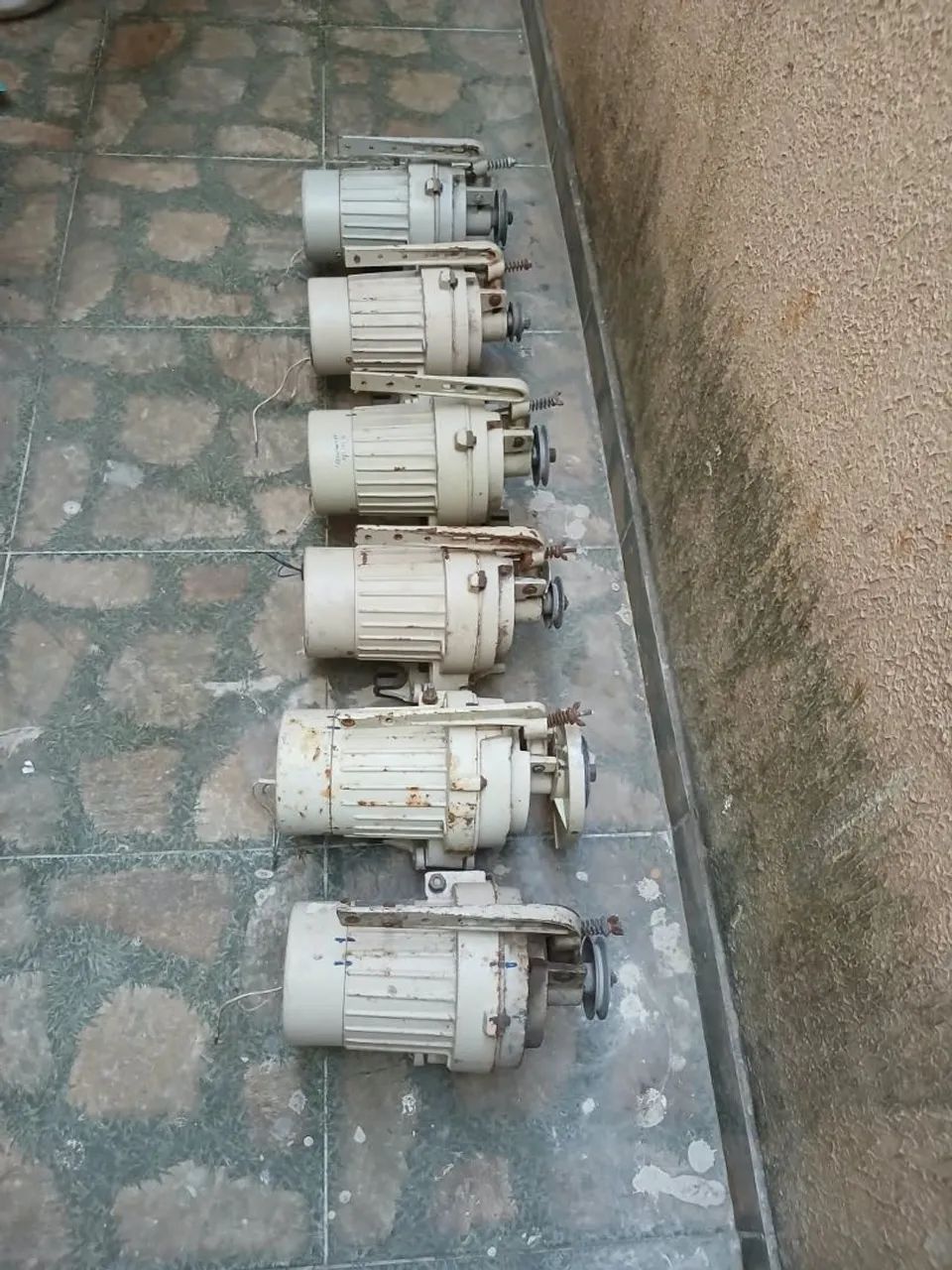 Motor completo com base