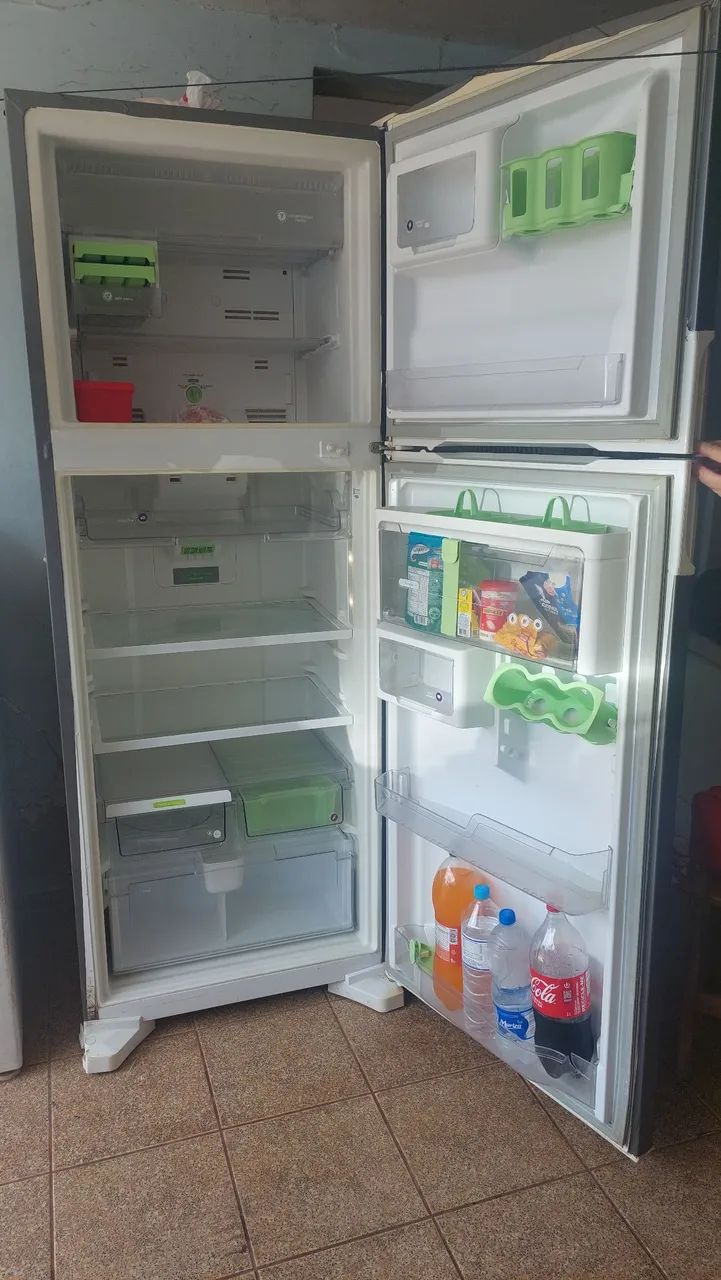 Geladeira consul 437 litros plotada de  cinza - Foto 3