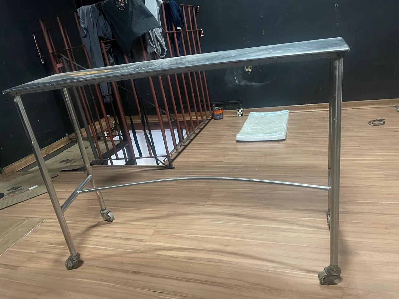 Bancada de trabalho com rodas  - Foto 2