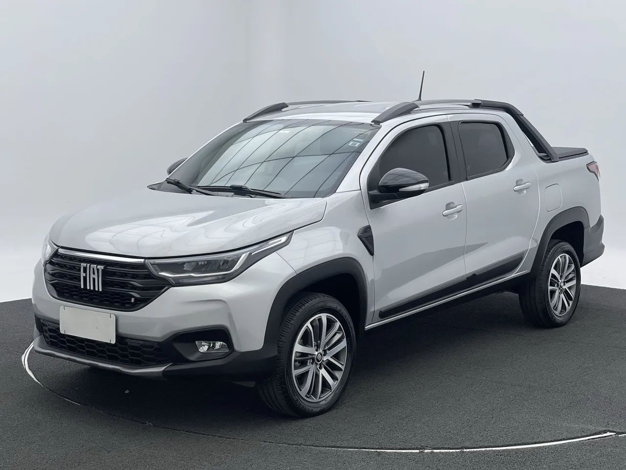 Fiat Strada Volcano 1.3 Flex 8V CD 2026 - Foto 3