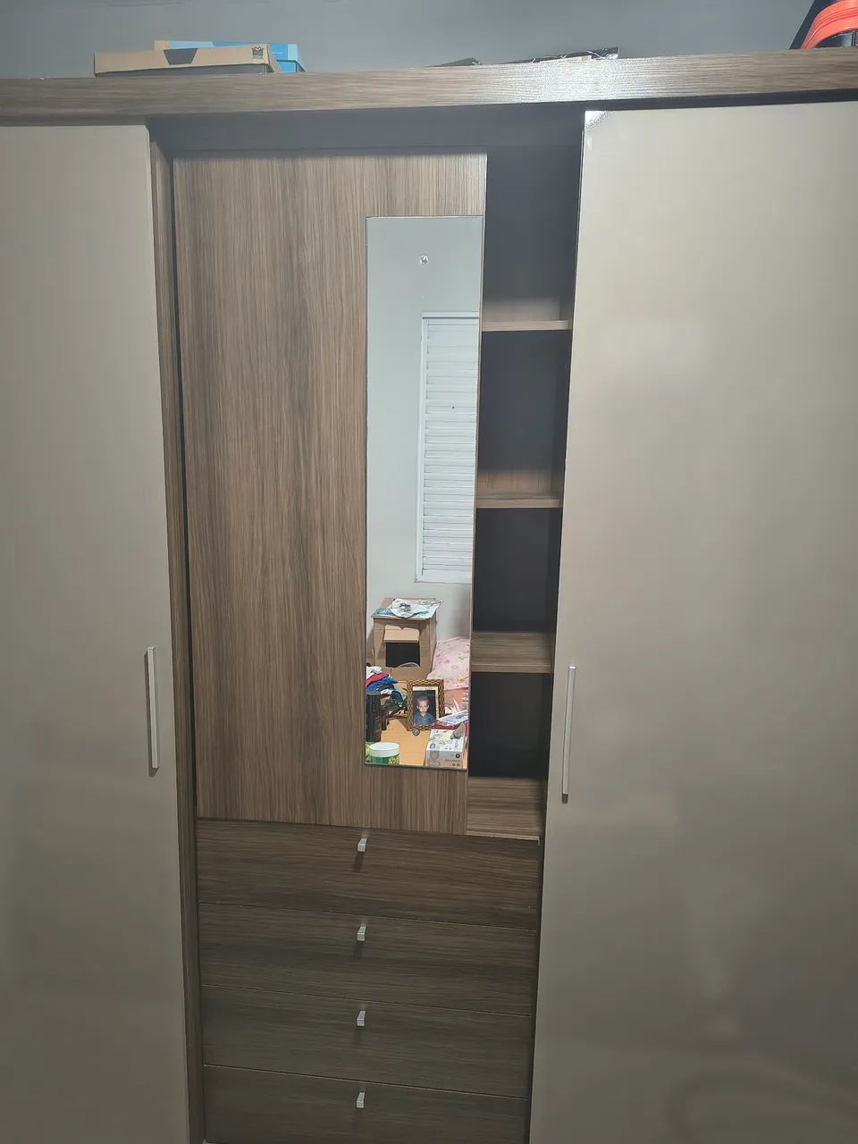 Guarda Roupa 