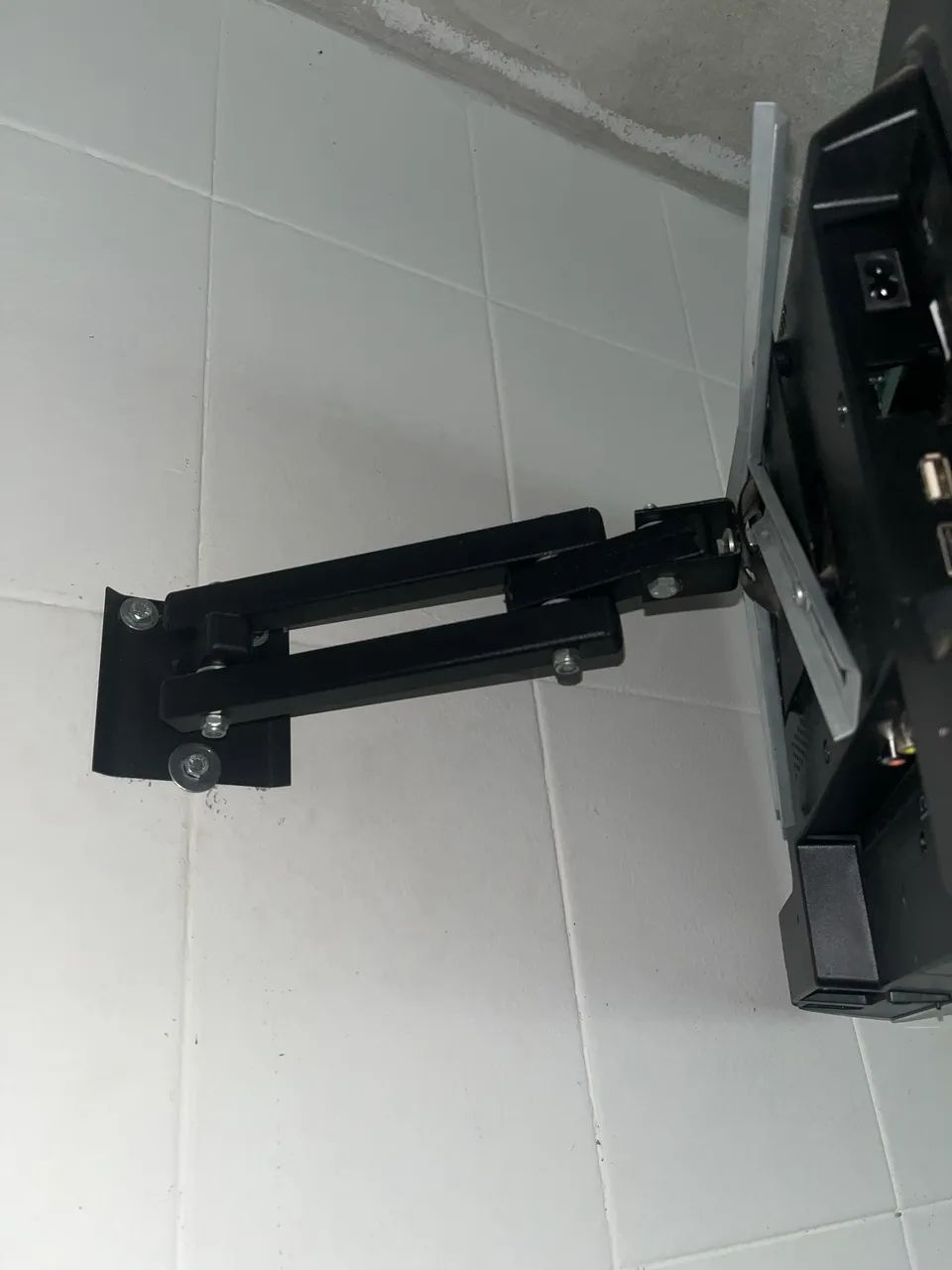 Tela 24'' Multi DLED HD 2 HDMI 1 USB - TL037 + Suporte Universal - Foto 5