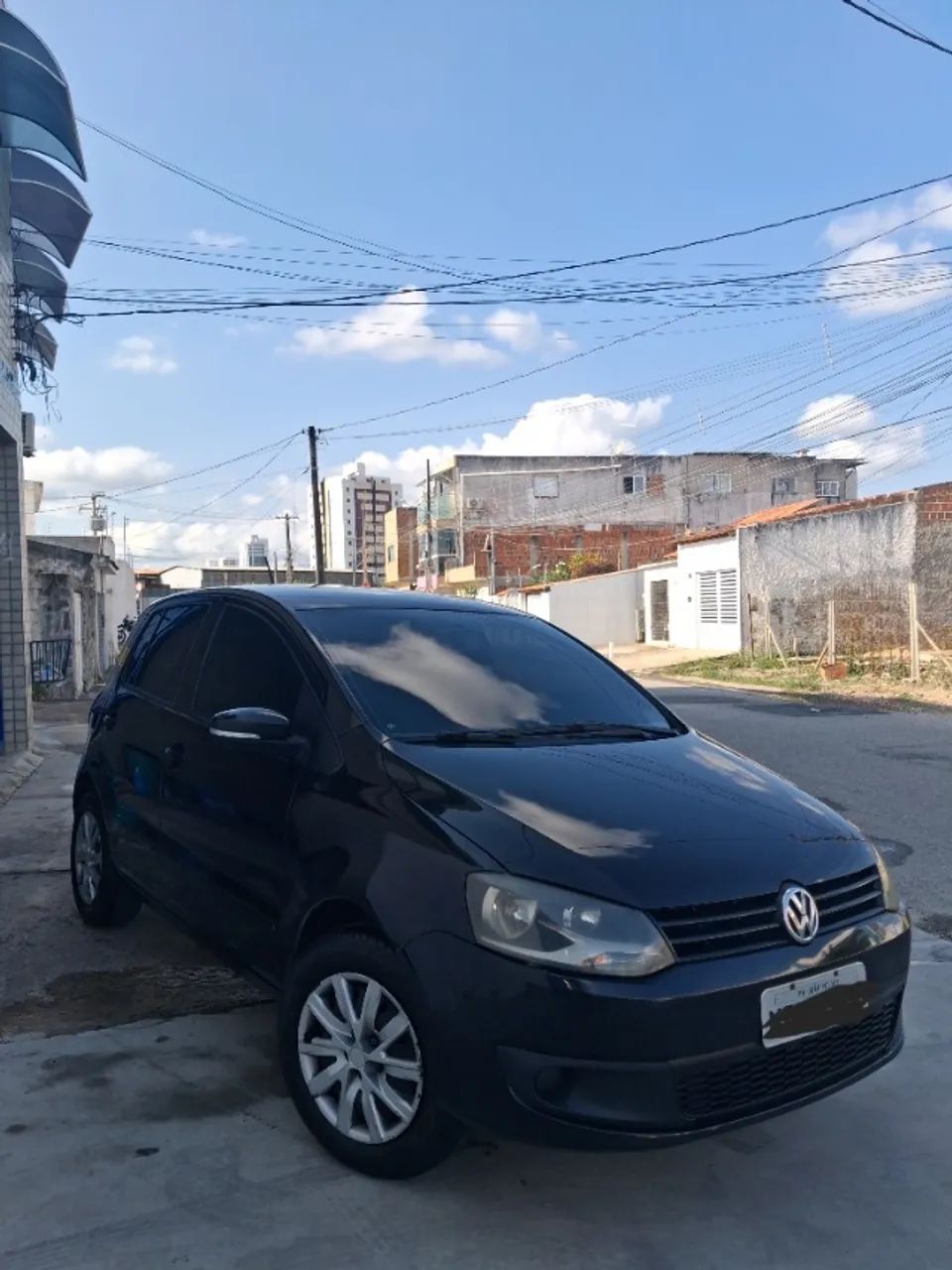 Volkswagen Fox Fox 1.0 Mi Total Flex 8V 5p 2011