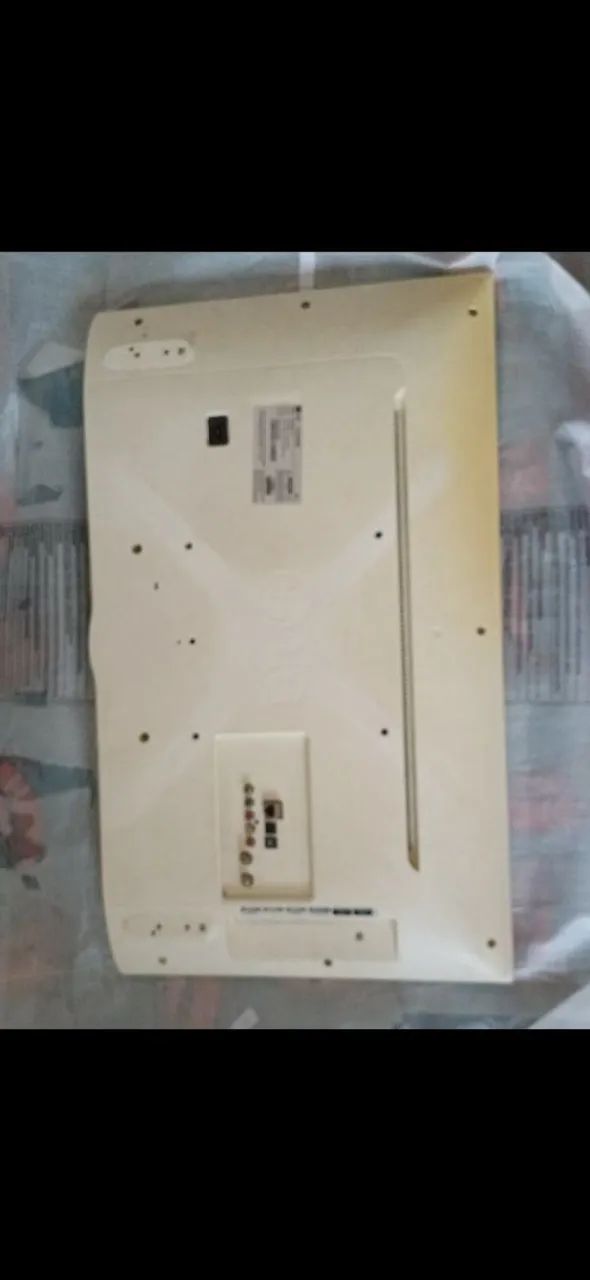 Vendo tv lg 32 polegadas para retirar peças  - Foto 2