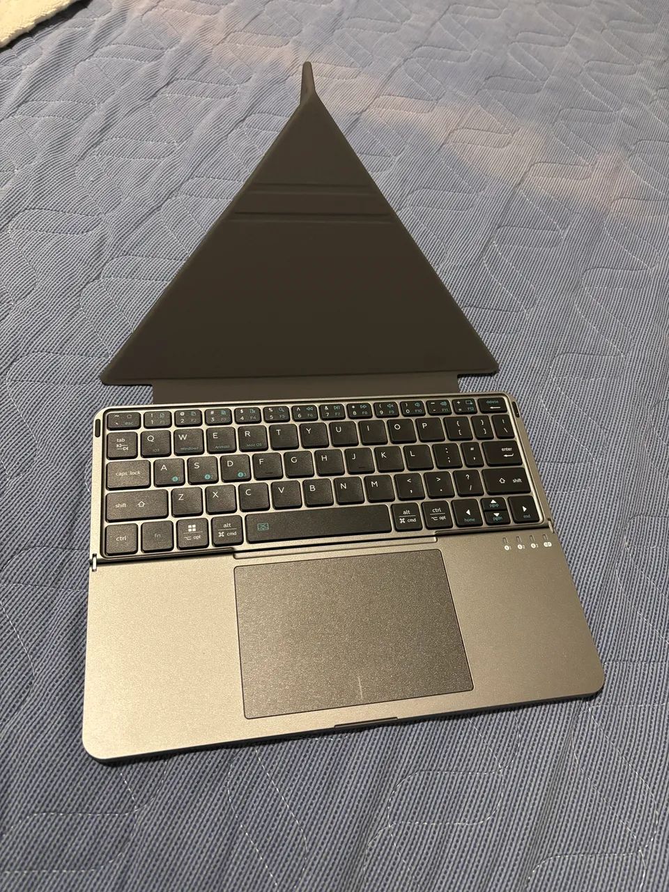 Teclado dobrável para tablet - Foto 4