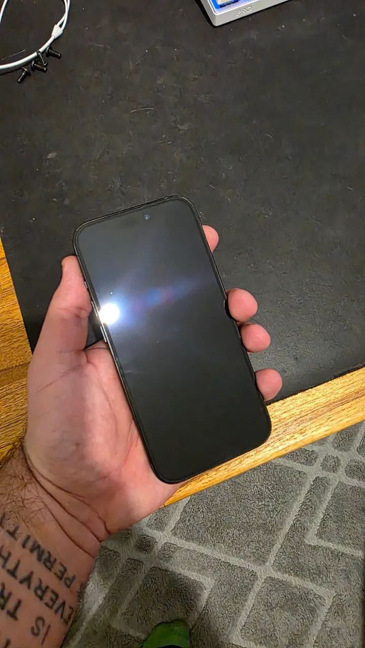 Iphone 15 pro - Foto 2