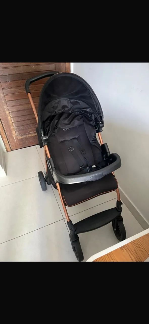 Carrinho de bebê - burigoto 