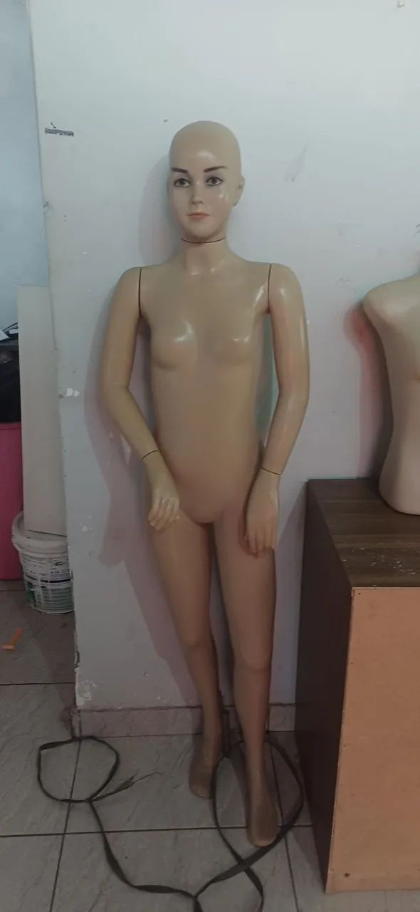 Manequins variados  - Foto 2