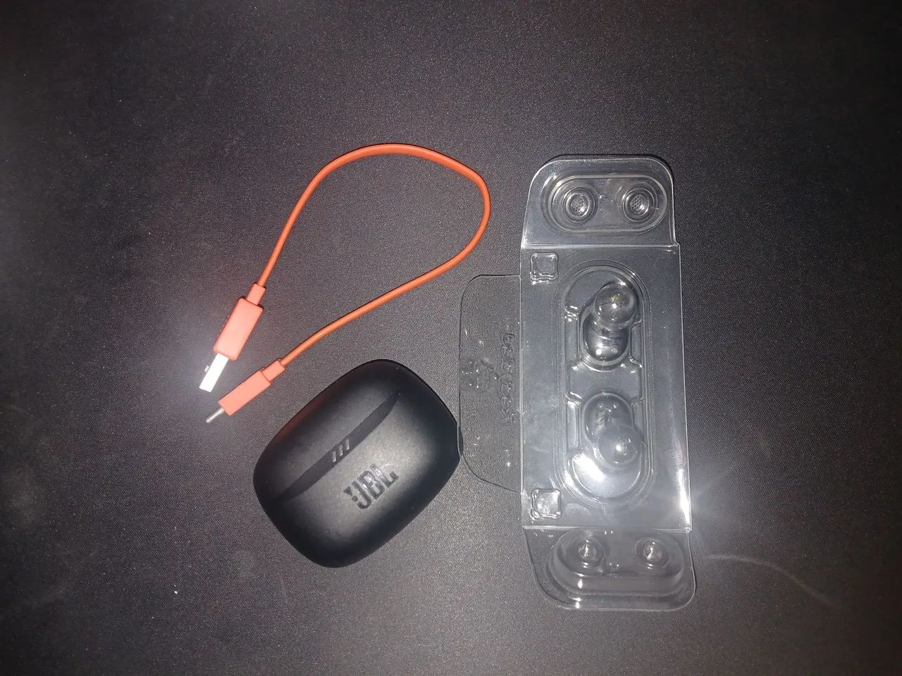 Fone jbl Bluetooth perfeito para academia e corrida - Foto 4