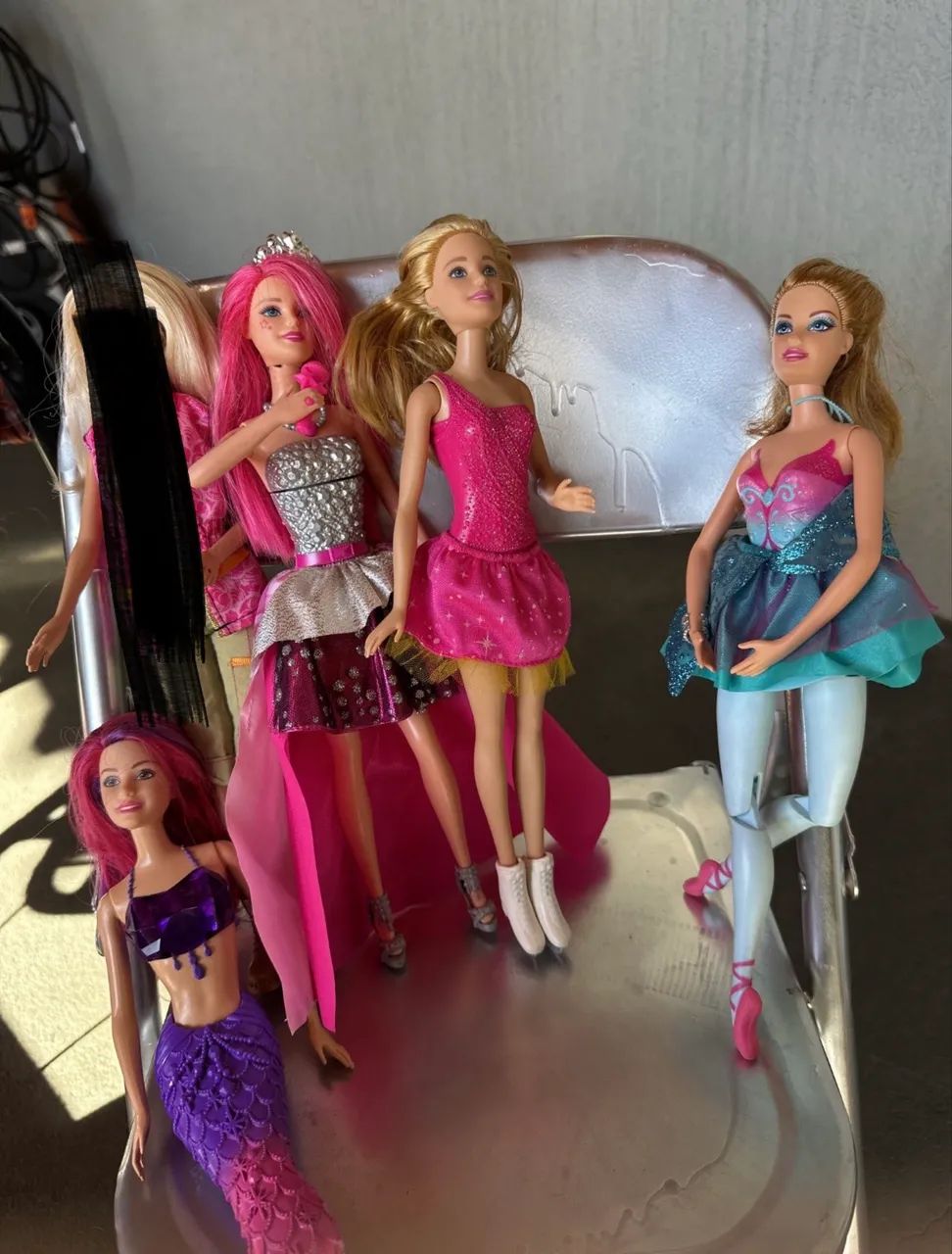 Kit 4 barbies aleatorias (RISCADA JÁ VENDIDA) - Foto 2