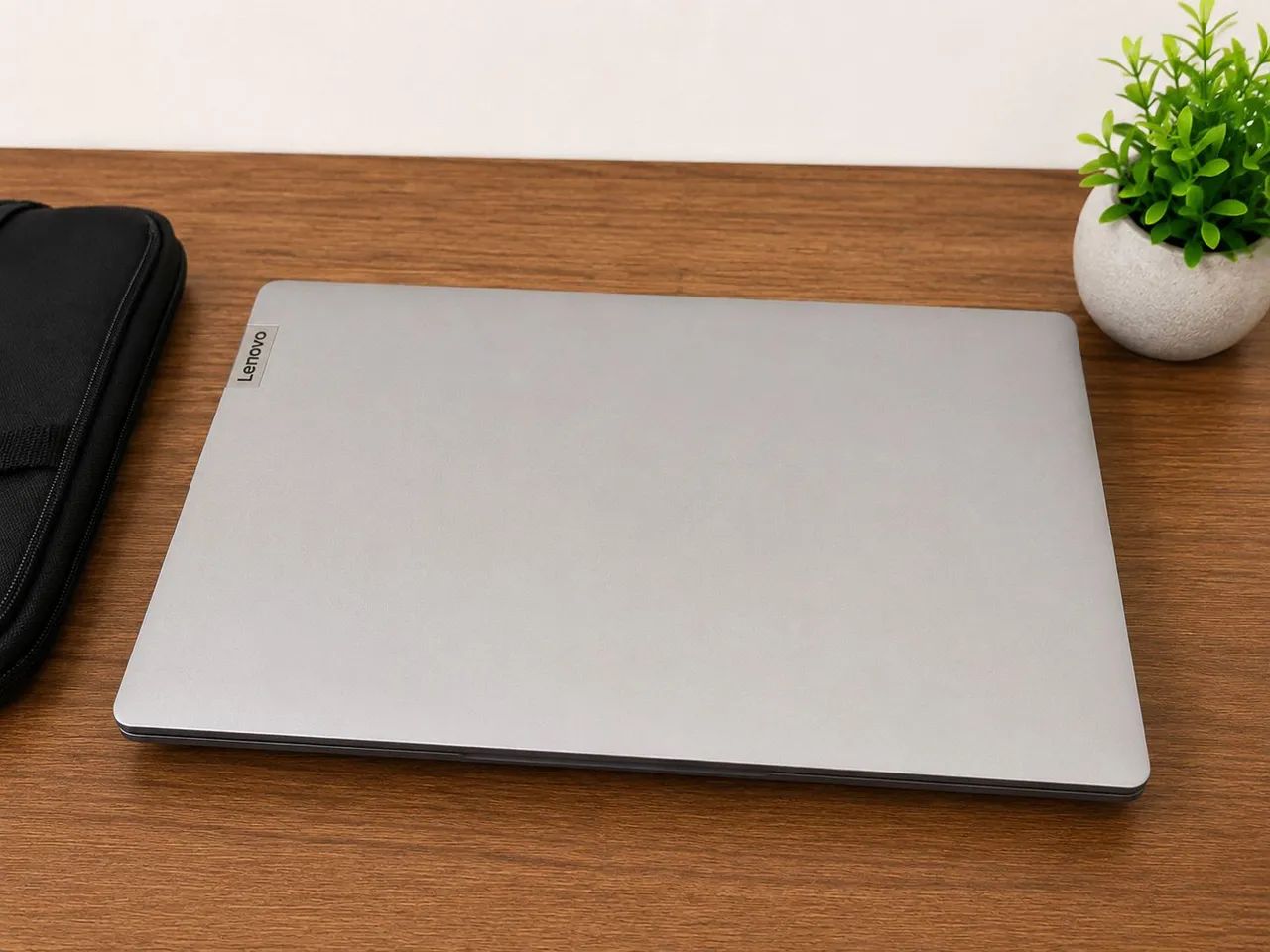 Notebook Lenovo IdeaPad 3i - Excelente estado - Foto 2
