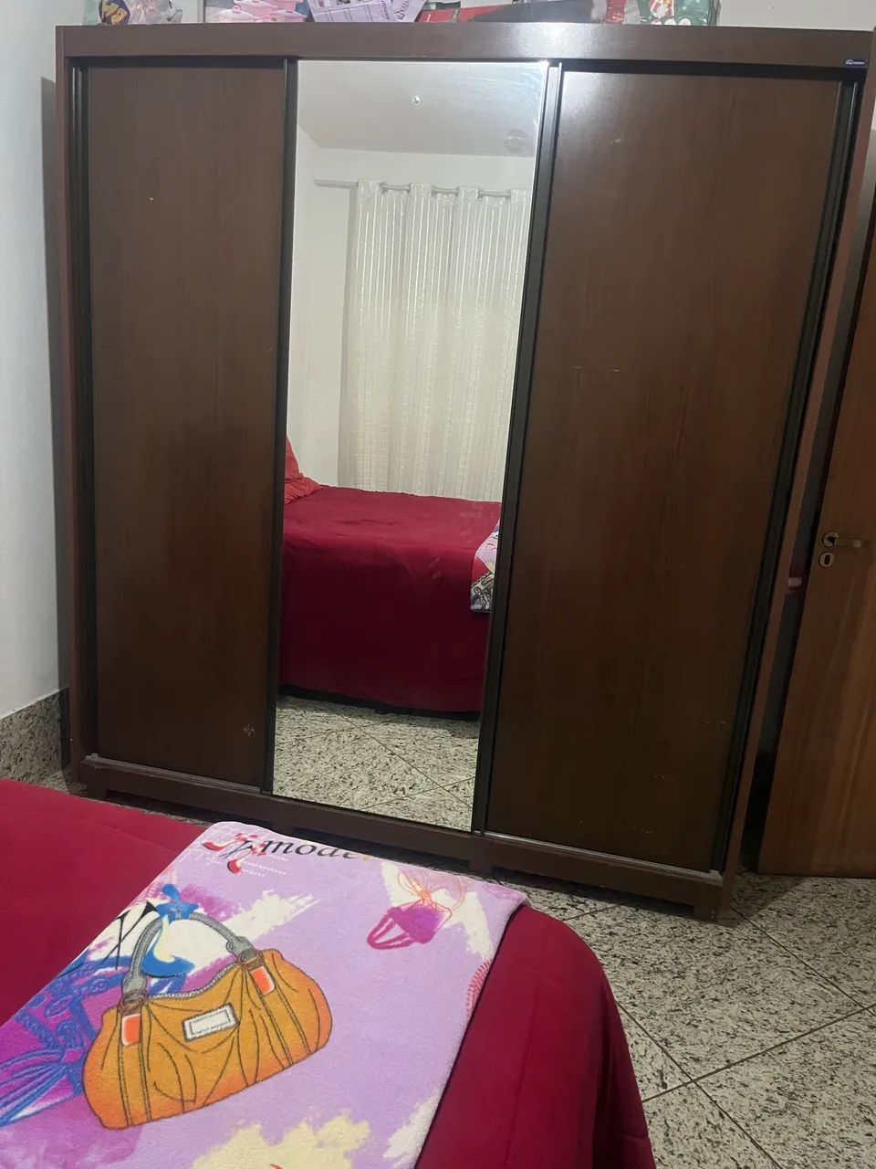 Guarda roupa casal 