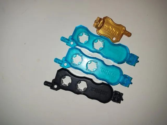 peças de beyblade chaves 