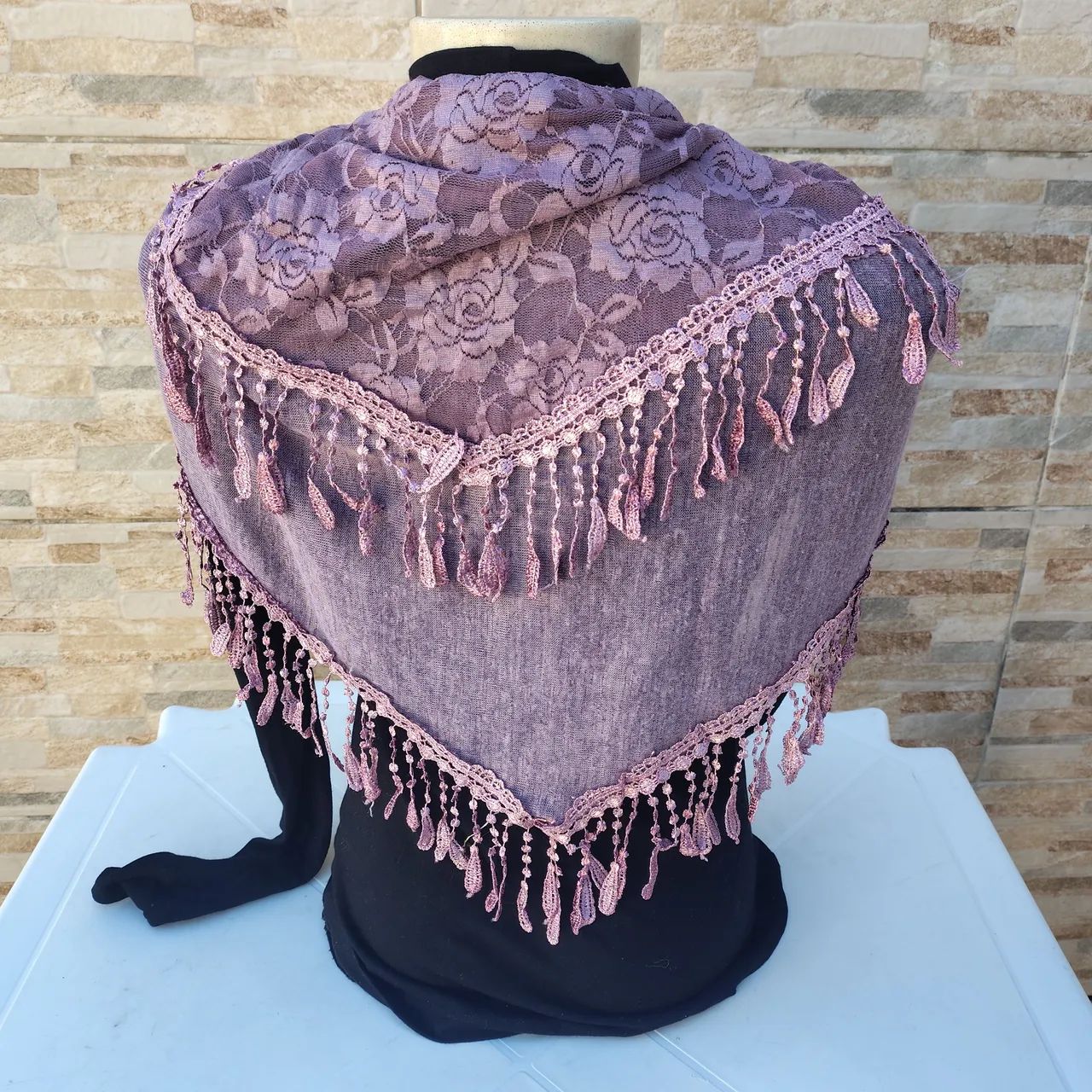 Xale de Renda Feminino - Versátil e Elegante para Diversos Looks ? - Apenas R$ 35 cada" - Foto 2