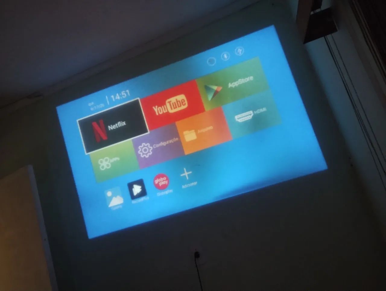 Projetor Android com aplicativos