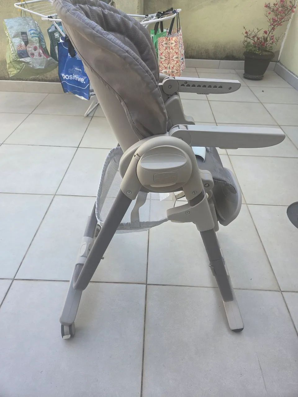 Cadeira de alimentação Polly Mangic  - Foto 5